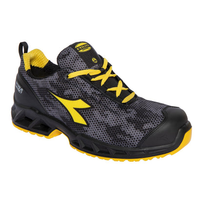 Diadora Utility Shark Stable Impact S3